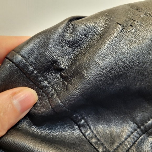 H&M Divided Womens Black Bomber Jacket, Sleek Versatile Design - Size 6 - Picture 5 of 7